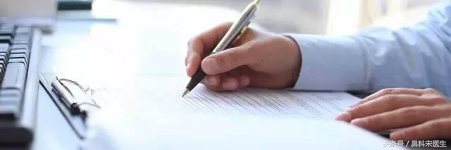 产房——女人的“生死门”，危险过后，总有那么一片安详！