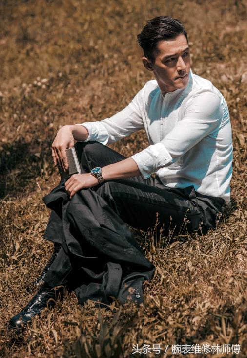 浪琴机械手表保养一次费用多少钱,欧米茄机械手表保养一次多少钱