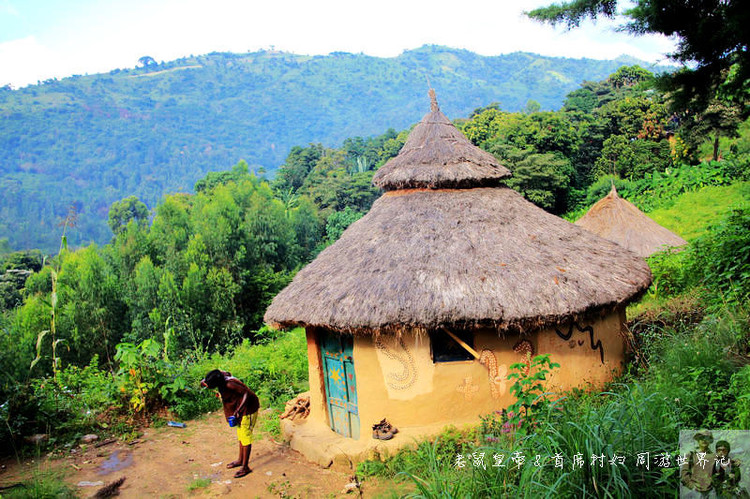 埃塞有块任性草坪:大部分时间是足球场,偶尔是机场,有时还混用