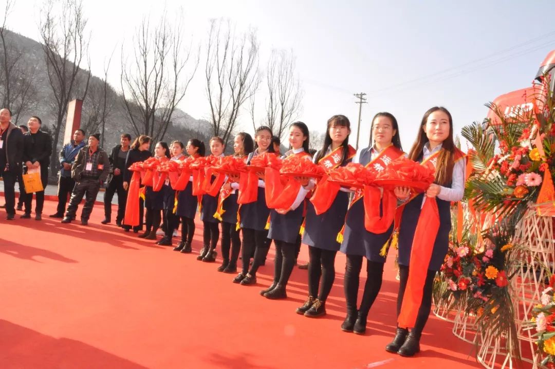 绂荤煶鏄撳崱姹借锤,灞辫タ鏄撳崱姹借锤鏈夐檺鍏徃