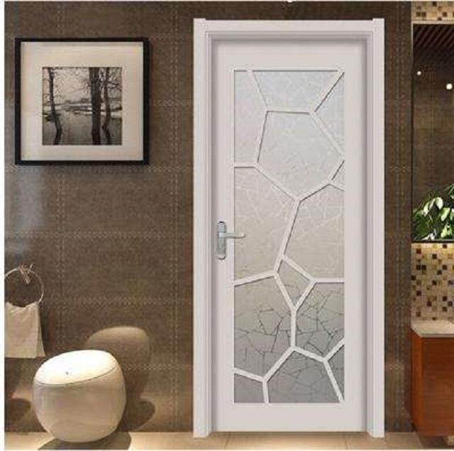 卫生间选木门还是铝合金门？师傅说选这种才对