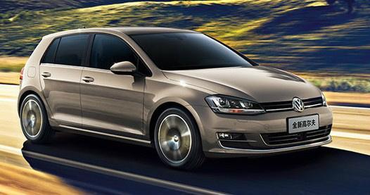 标致308s比高尔夫好吗,标致308s对比高尔夫38号测评