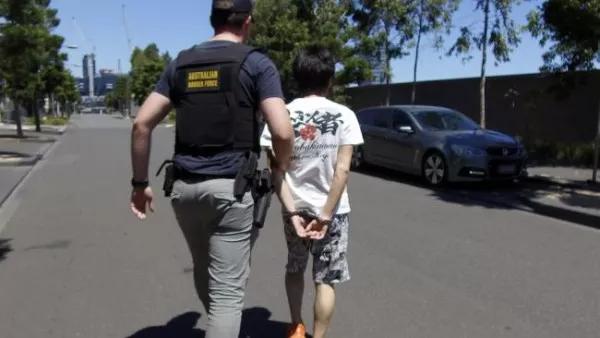 澳大利亚警方查获300斤毒品,墨尔本查验香烟