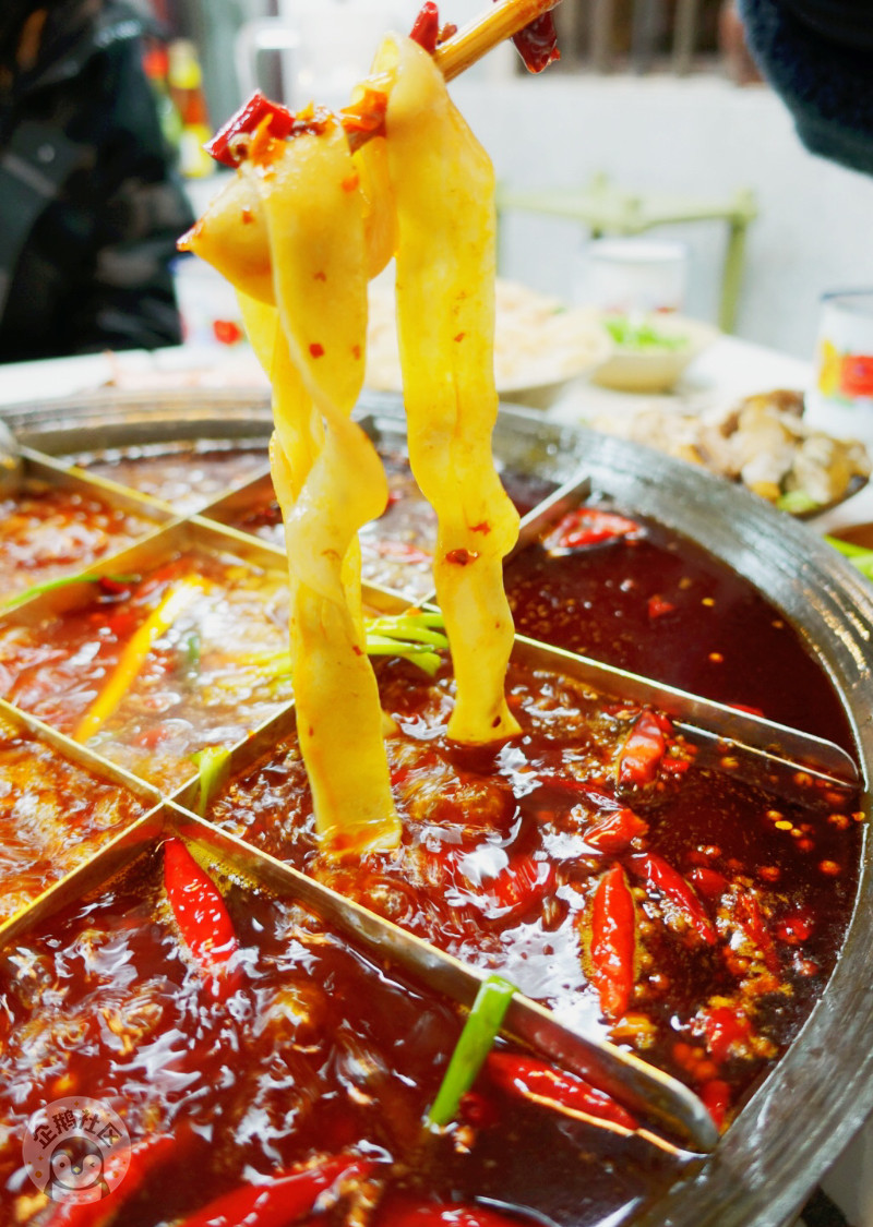 阔别25年的老味道在这里烫火锅的都是总裁