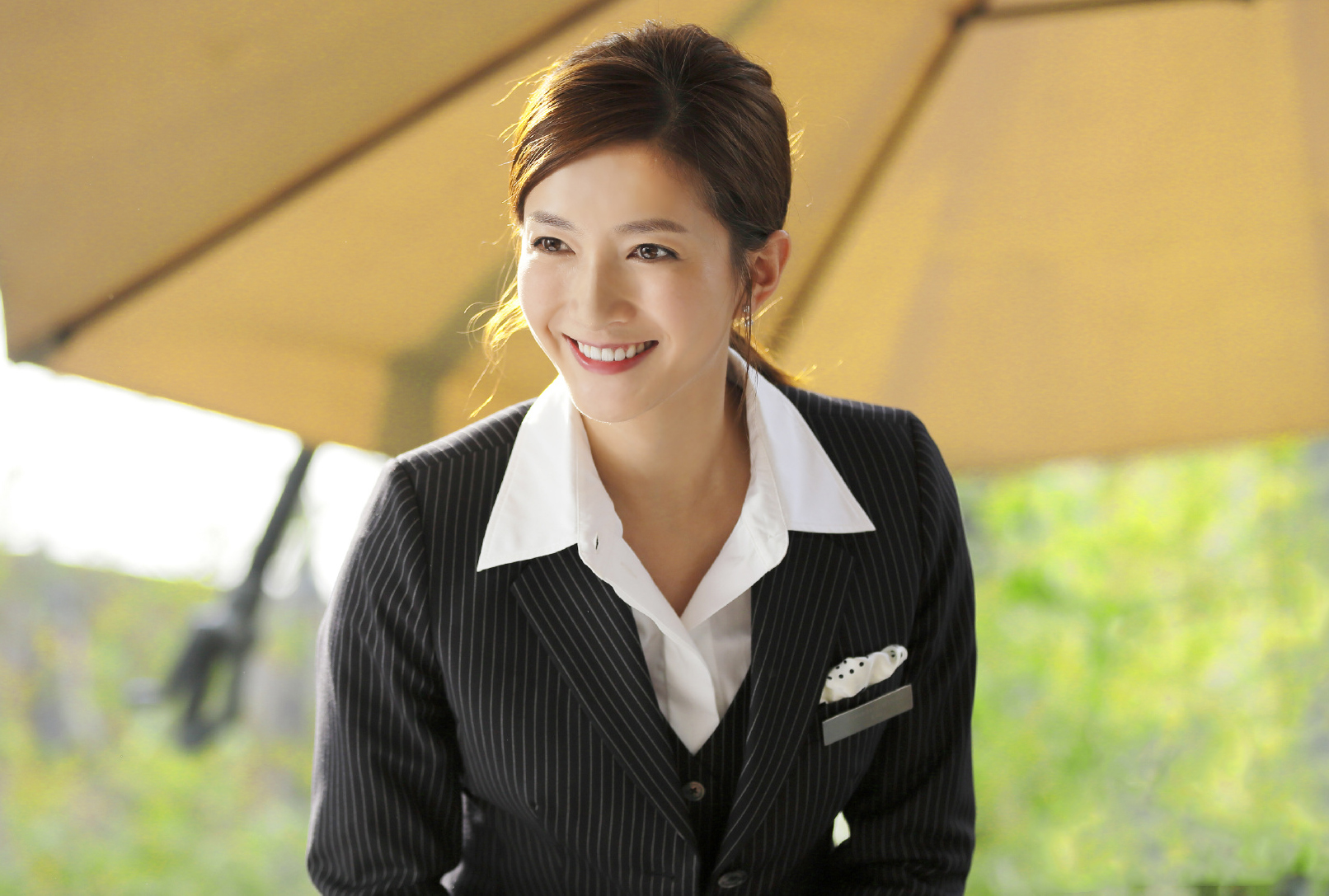 江疏影自己口红颜色,江疏影好先生口红色号