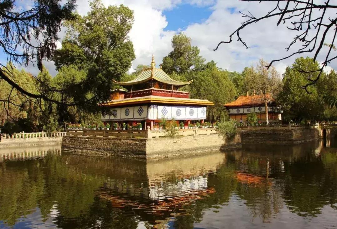 拉林高速最美段,公路的颜值