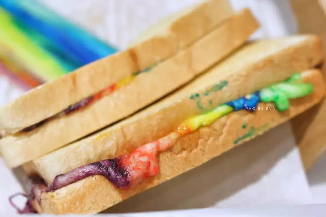 香港排长龙奶茶店,香港排长龙的奶茶店