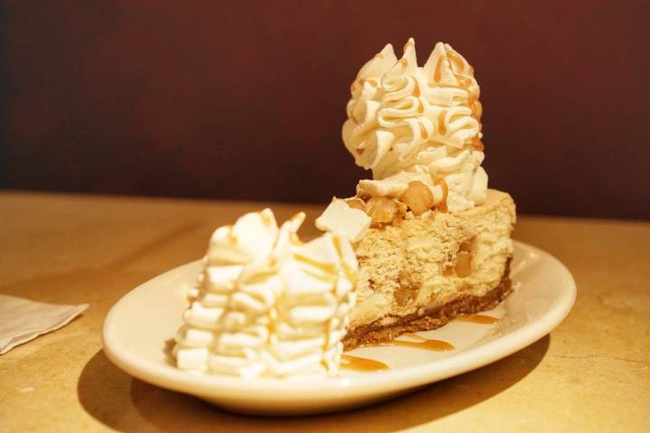 迪士尼小镇夜景要门票不,迪士尼小镇一天攻略