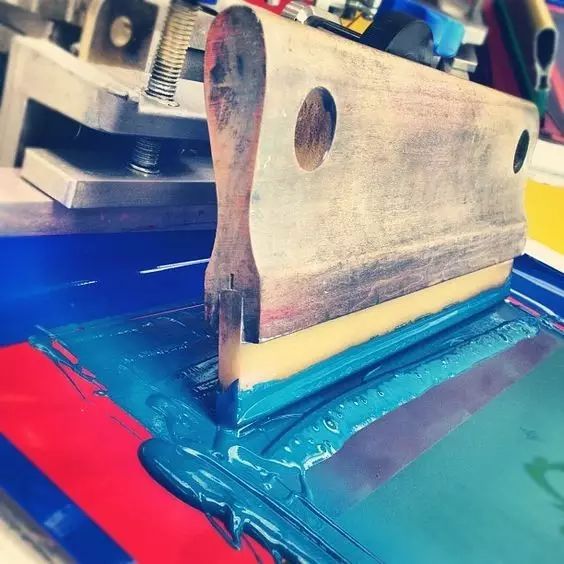 丝网印刷工艺流程详解视频,丝网印刷工艺的流程是什么