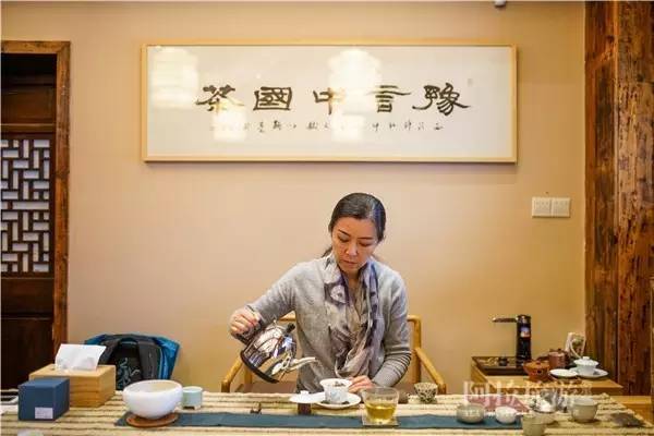 我也想有间这样的茶室，就在城中央，你却找不到|春日事5