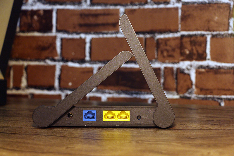 360路由器p1与小米路由器4c对比,360路由器p3和v2有什么区别