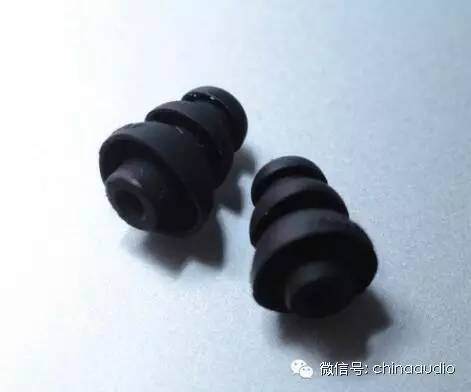 入耳式耳机耳塞泡棉,新手十大入门级耳机