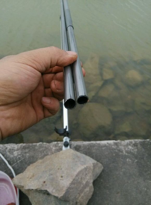 日本钓鱼竿断了,日本钓鱼竿子