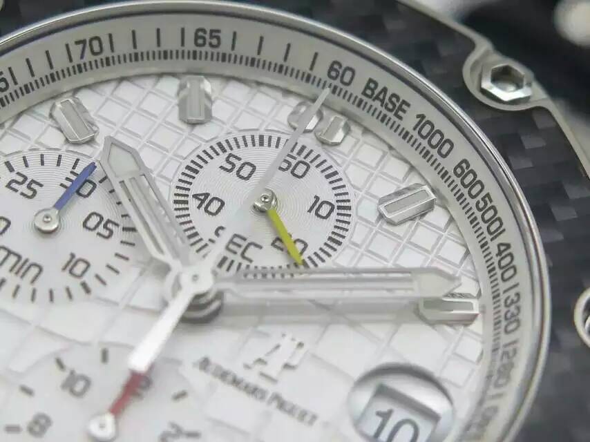 爱彼蒙托亚26030蓝色 (爱彼蒙托亚多少钱)