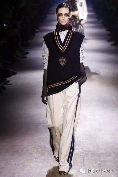 这件衣服又Low又俗？真的只是你没穿对！