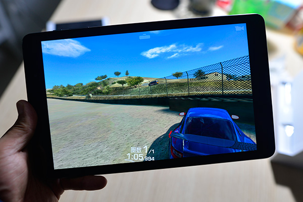 华为平板揽阅m2青春版10寸,华为揽阅m2青春版10.1有耳机孔嘛