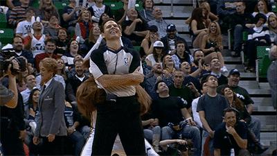 nba吉祥物服装,nba吉祥物叫什么