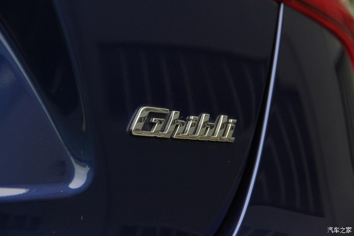 女车主提车兰博基尼,美女提车玛莎拉蒂