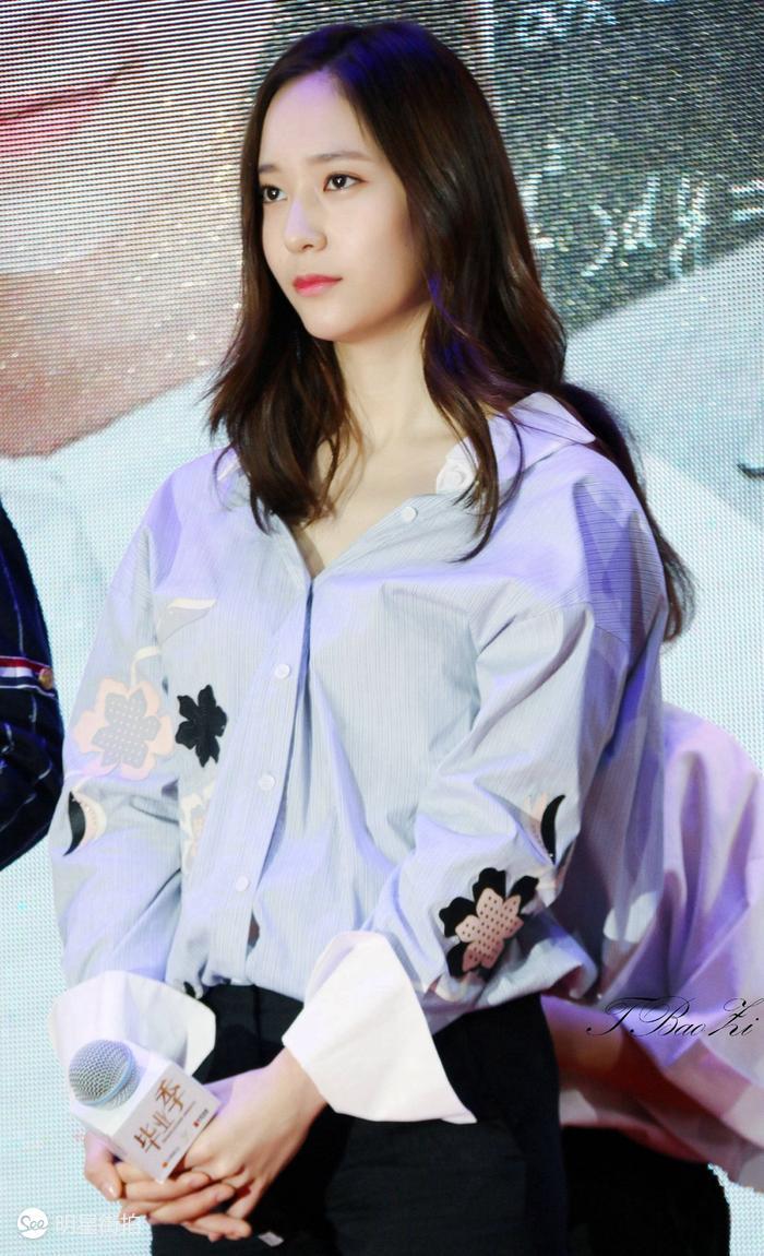 郑秀晶同款牛仔衬衫,郑秀晶蓝色衣服牛仔裤