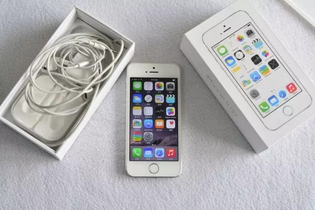 我一个月入过万的年轻人，是如何被买买买拖垮的