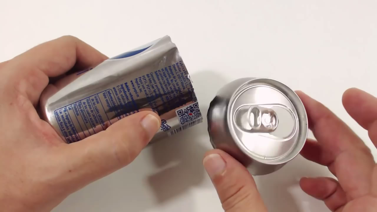 易拉罐和塑料瓶制作船,怎么把易拉罐改成遥控快艇