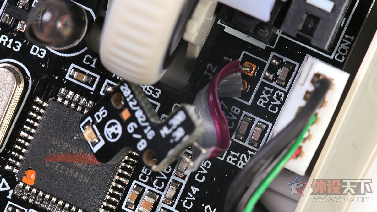 赛睿鼠标霜冻之蓝调400dpi,赛睿霜冻之蓝鼠标真假