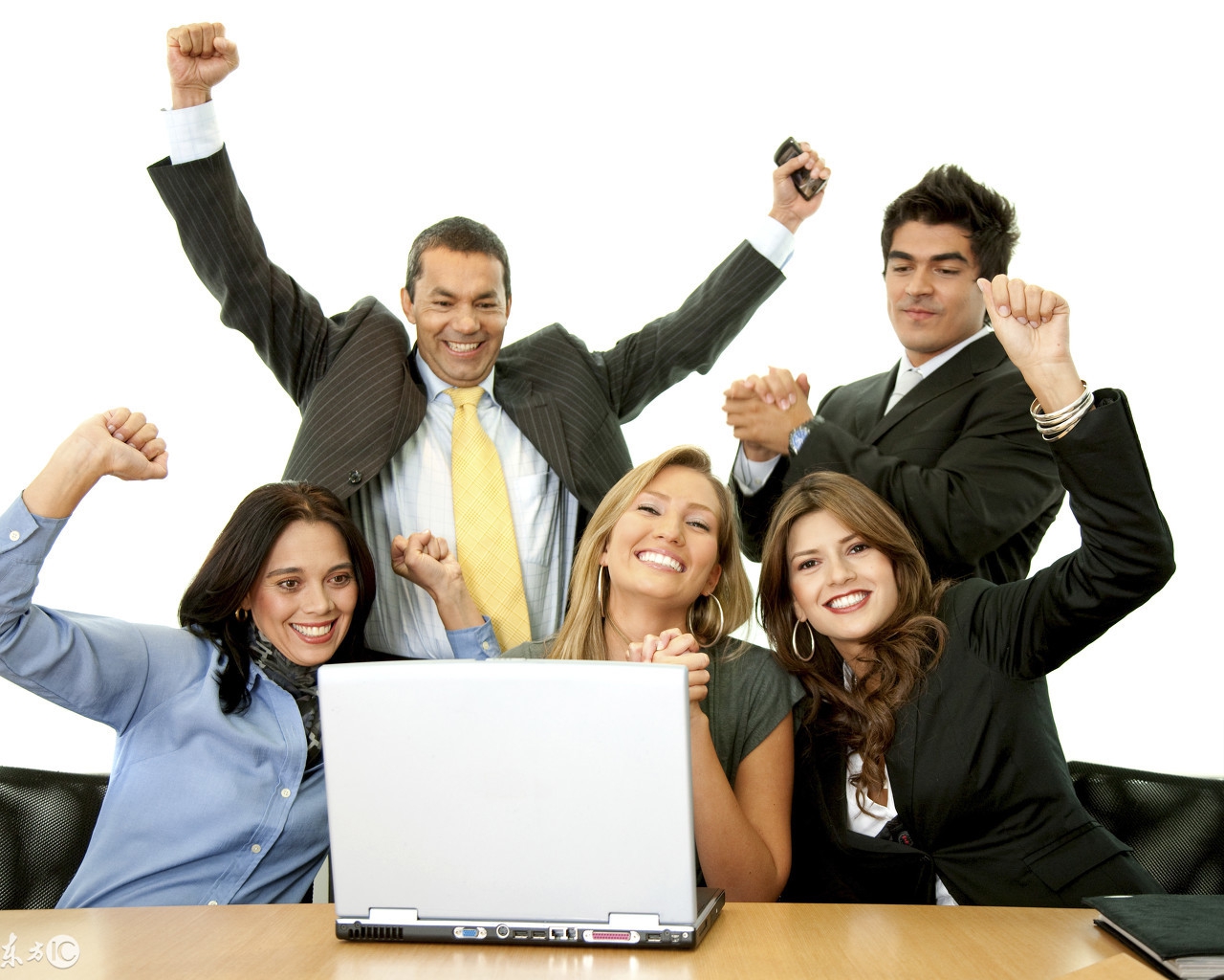 2017年创业做什么生意最赚钱,现在适合做什么小本生意好投资