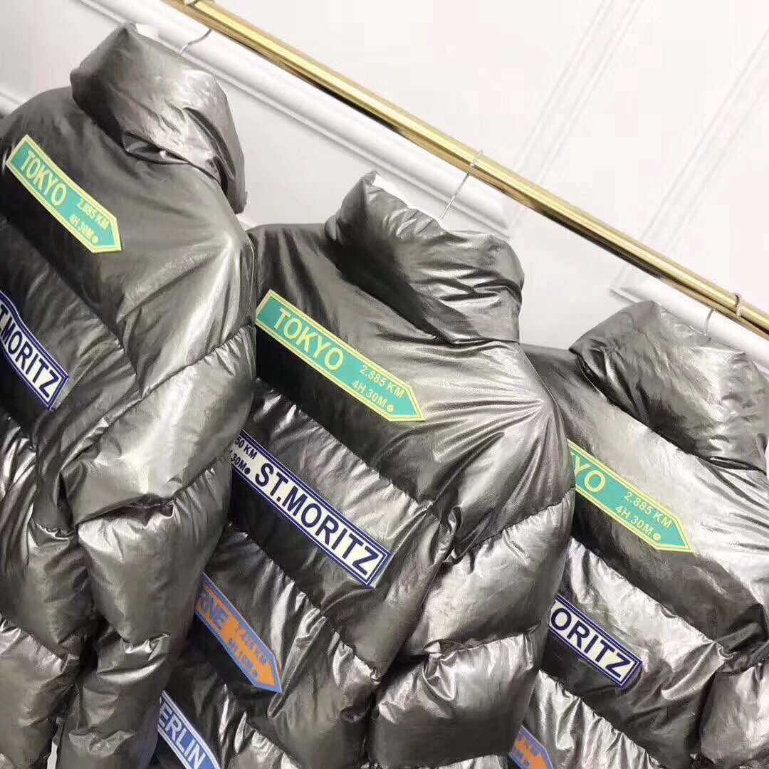 盟可睐moncler羽绒服男,moncler盟可睐男士羽绒怎么穿