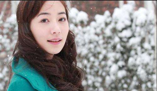 被称为娱乐圈京城四美的她,演绎英文版《海绵宝宝》真是萌翻天!