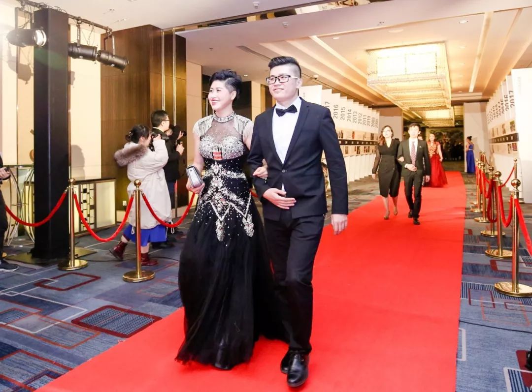 “感恩十年，悦向未来”DDON笛东十周年迎新盛典圆满落幕