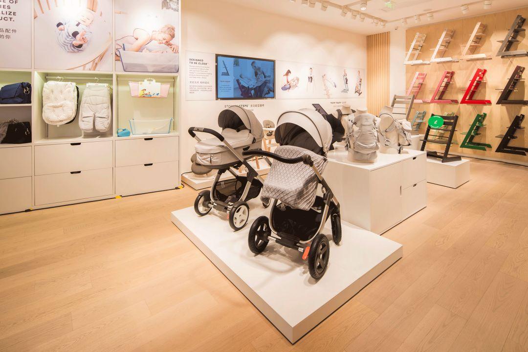 2018别养蛙了！身边的人都变潮爸潮妈了，我可能是个假的90后……