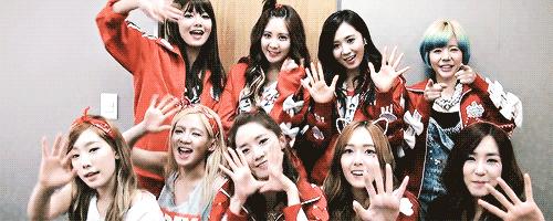 如果你的头发干枯毛躁没有光泽,顺滑有光泽的头发