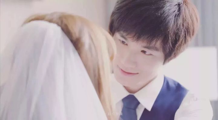 200斤新娘减肥护肤大作战，婚礼当天美成二次元少女