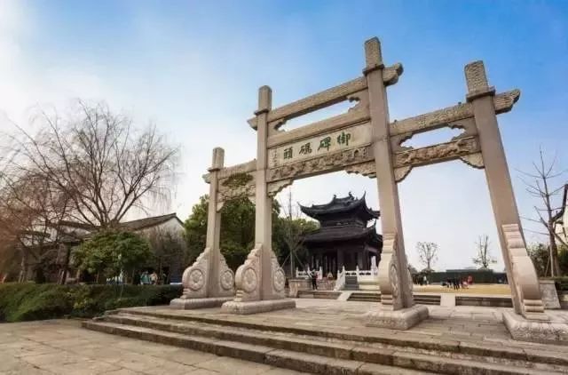 过年去有年味的古镇,2022年适合春节去旅游的年味古镇