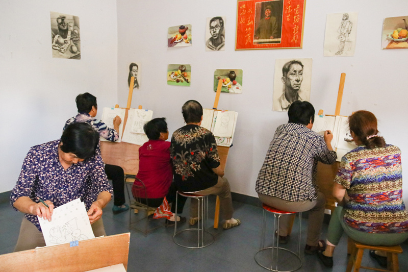 当我老了就住在人数不多的小镇,当我老了我想在平遥这样过