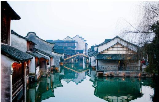 艺术小镇项目策划书,艺术小镇商业模式的特点