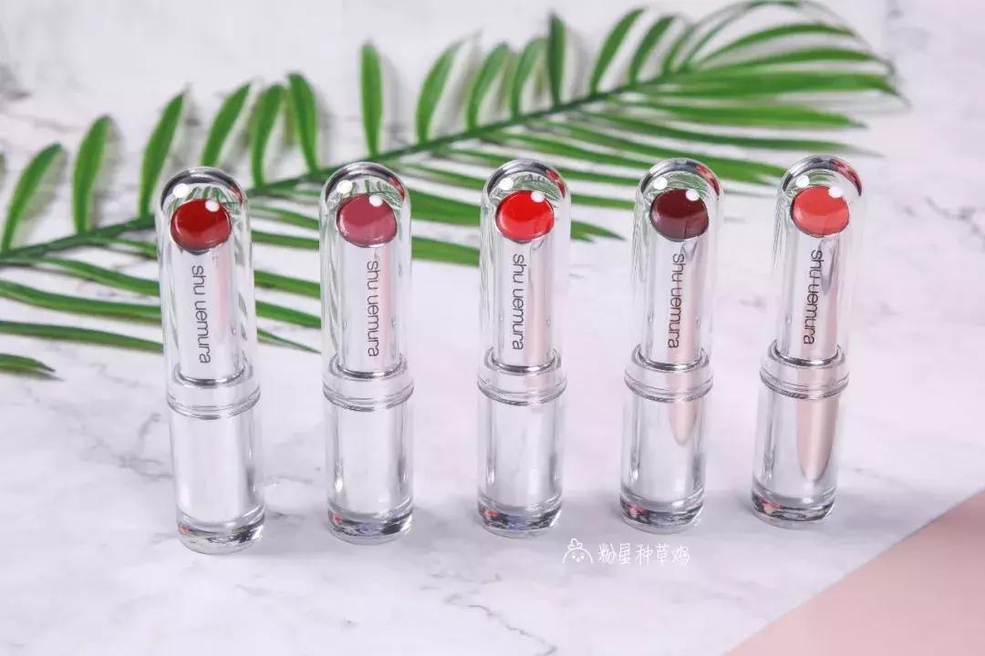 情人节收了一堆礼物,情人节送什么口红香水合适