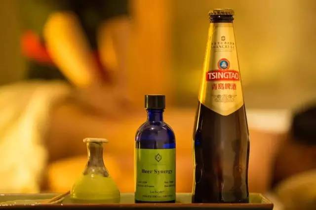 这家酒店复古而优雅,这家酒店科技感满满