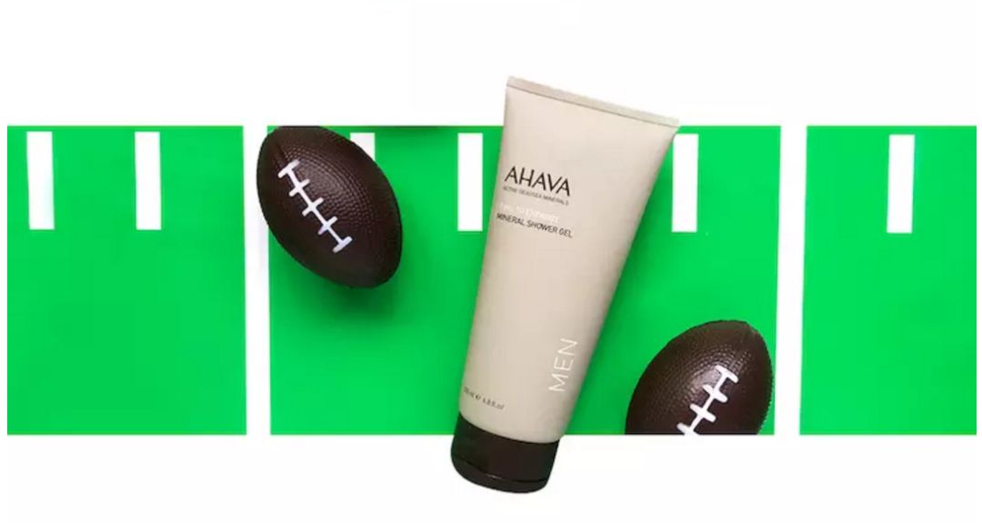 男士嘴唇干裂脱皮怎么回事,男士嘴唇干裂脱皮怎么办