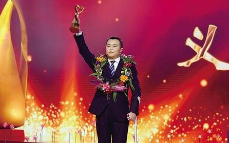 2012重庆十大感动人物,2018年感动重庆人物