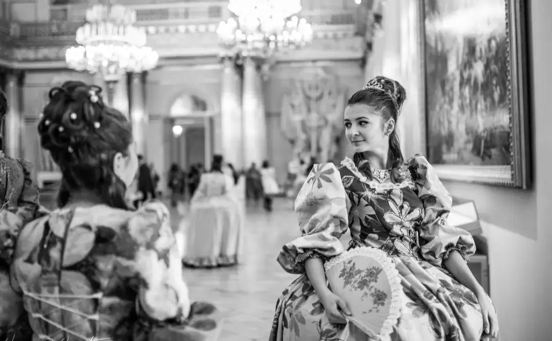 我去了一趟俄罗斯，那里有这个宇宙间最高的审美和康熙大帝的美食