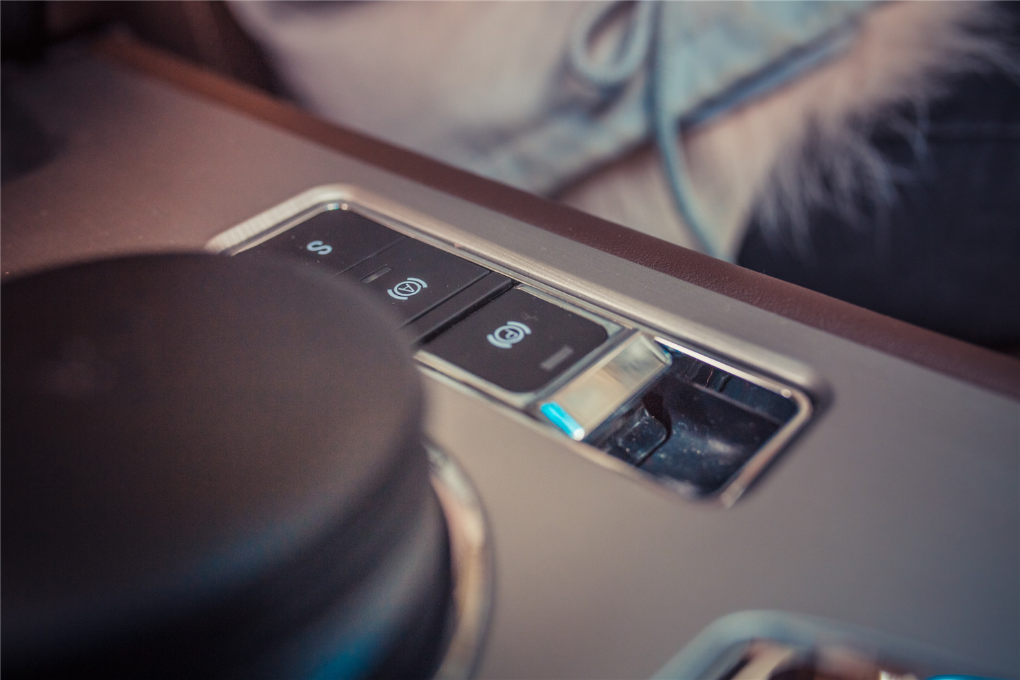 驾比速T5，冬日太原暖心游