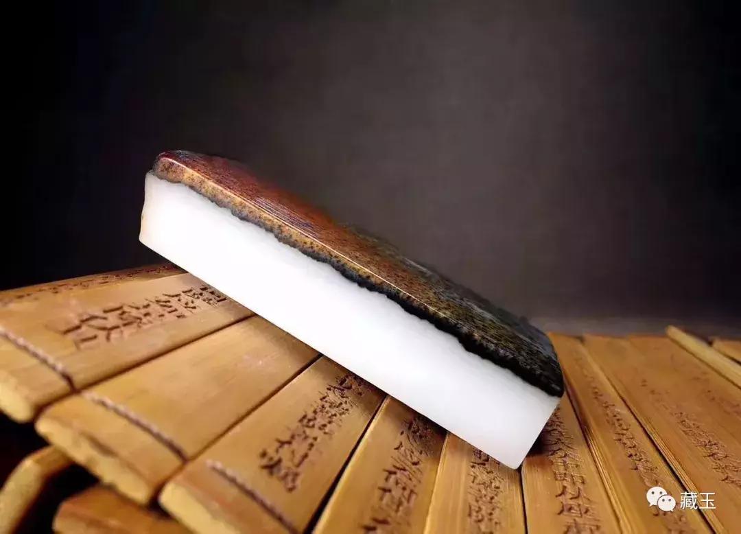 如何鉴别俄料碧玉,分辨俄料玉