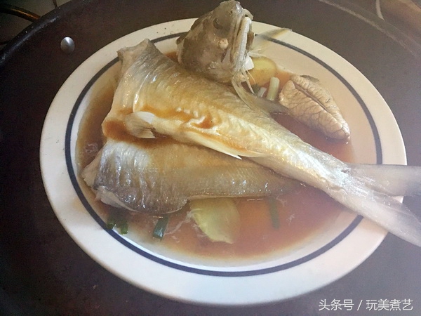 清蒸酱汁鱼怎么做,豉汁蒸鱼怎么做才好吃