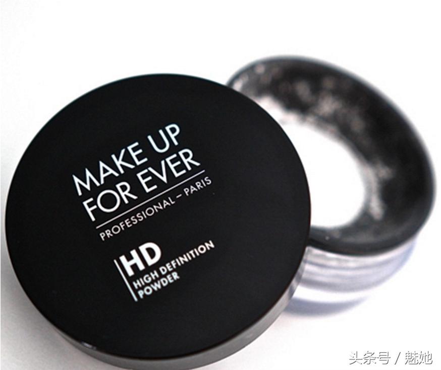 怎样定妆才能让妆容持久不卡粉 (没有定妆喷雾怎样妆容更持久)