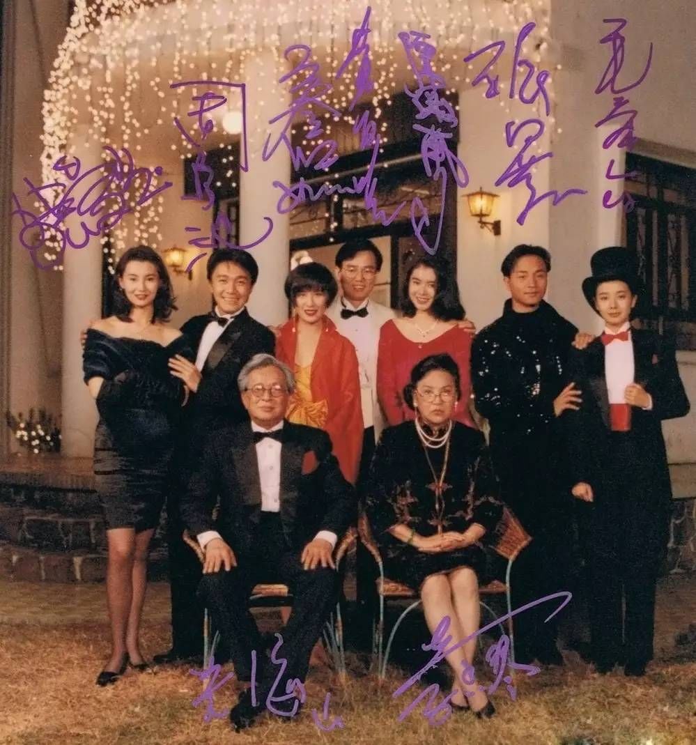 成龙贺岁电影排行榜前十名,中国第一部贺岁片成龙