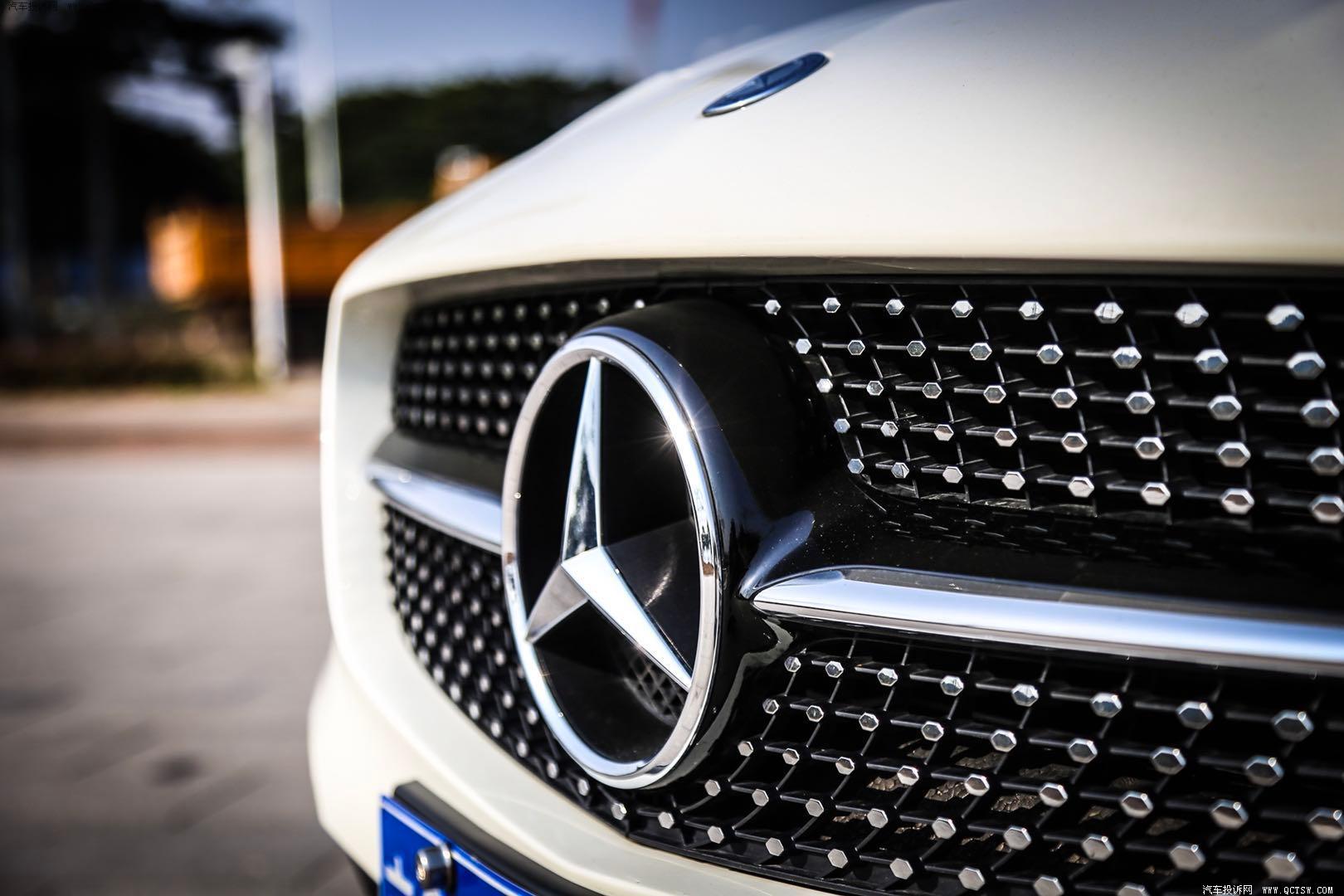 沉浸式体验20款奔驰cla260,奔驰cla2604matic选色