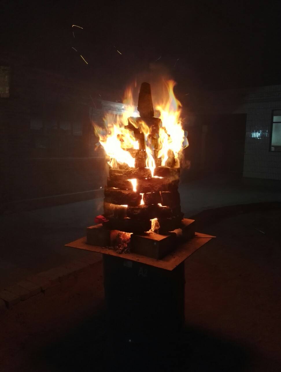 发财中国年/除夕夜的炭灰，别急着倒，等到这天有好运！