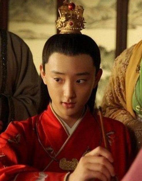 贾宝玉的通灵玉是什么意思,贾宝玉的通灵宝玉的作用