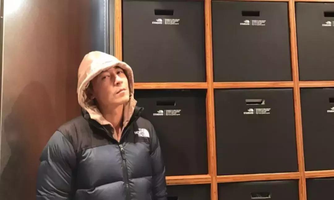 你的羽绒服里面是什么,你的羽绒服穿脏了吗